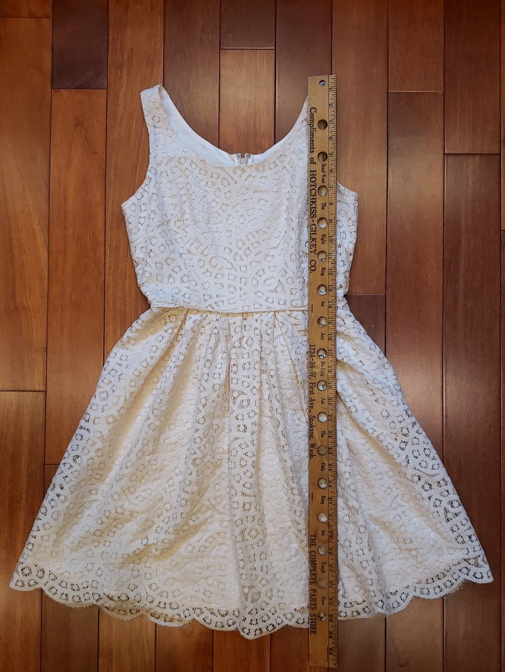 J. Crew brand Cream Sleeveless Lace Fat and Flare Dress. Women's size 0